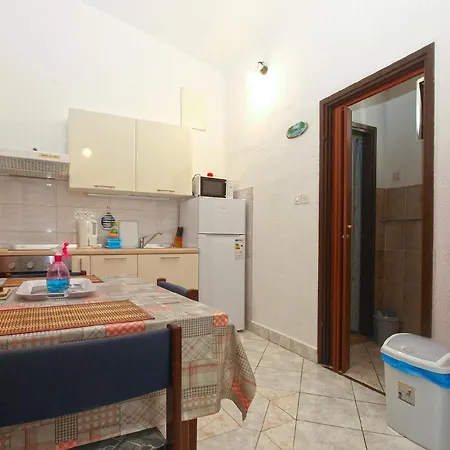 Fuer 3 Personen Ca 36 Qm In Fazana, Istrien Istrische Riviera Apartment *