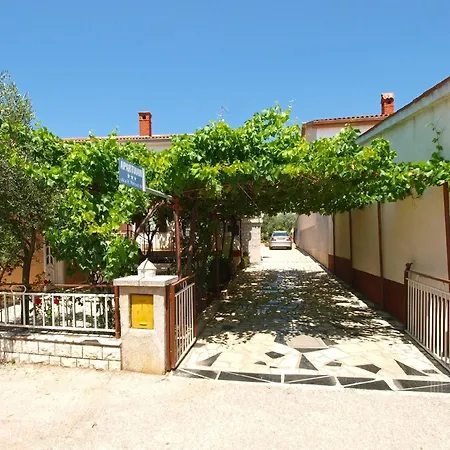 Fuer 3 Personen Ca 36 Qm In Fazana, Istrien Istrische Riviera Fazana