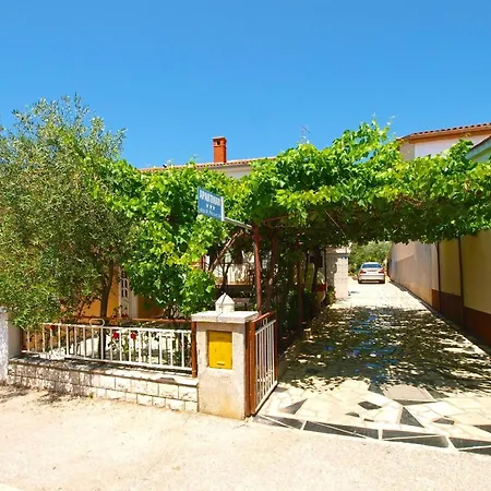 Fuer 3 Personen Ca 36 Qm In Fazana, Istrien Istrische Riviera Apartment